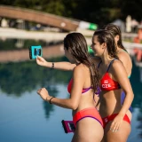 Vodeodolný plávajúci obal na mobil