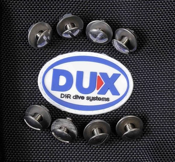 Kapsa na bójku DUX